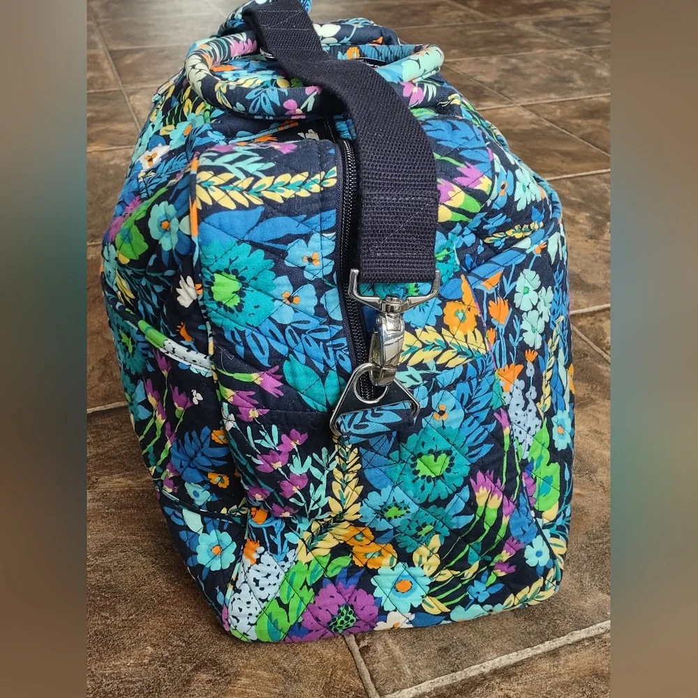 Vera Bradley Midnight Blues Weekender/Travel Bag With Trolley Sleeve. - Picture 5 of 13